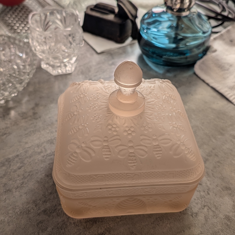 Vintage Indiana Glass Frosted Pink Honey Bee Covered Candy Box-Tiara